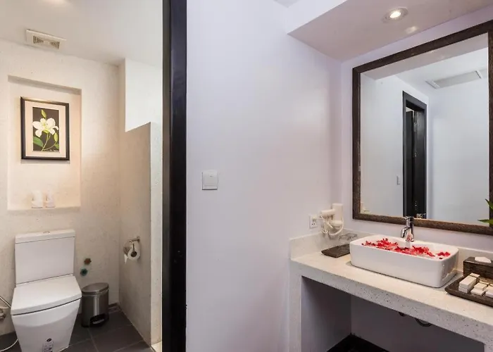 Hotel The Grand Cyclo Boutique & 5*