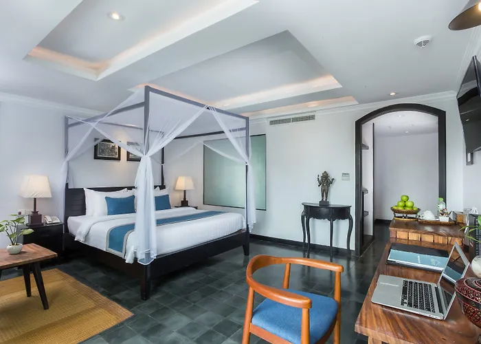 Hotel The Grand Cyclo Boutique & 5*